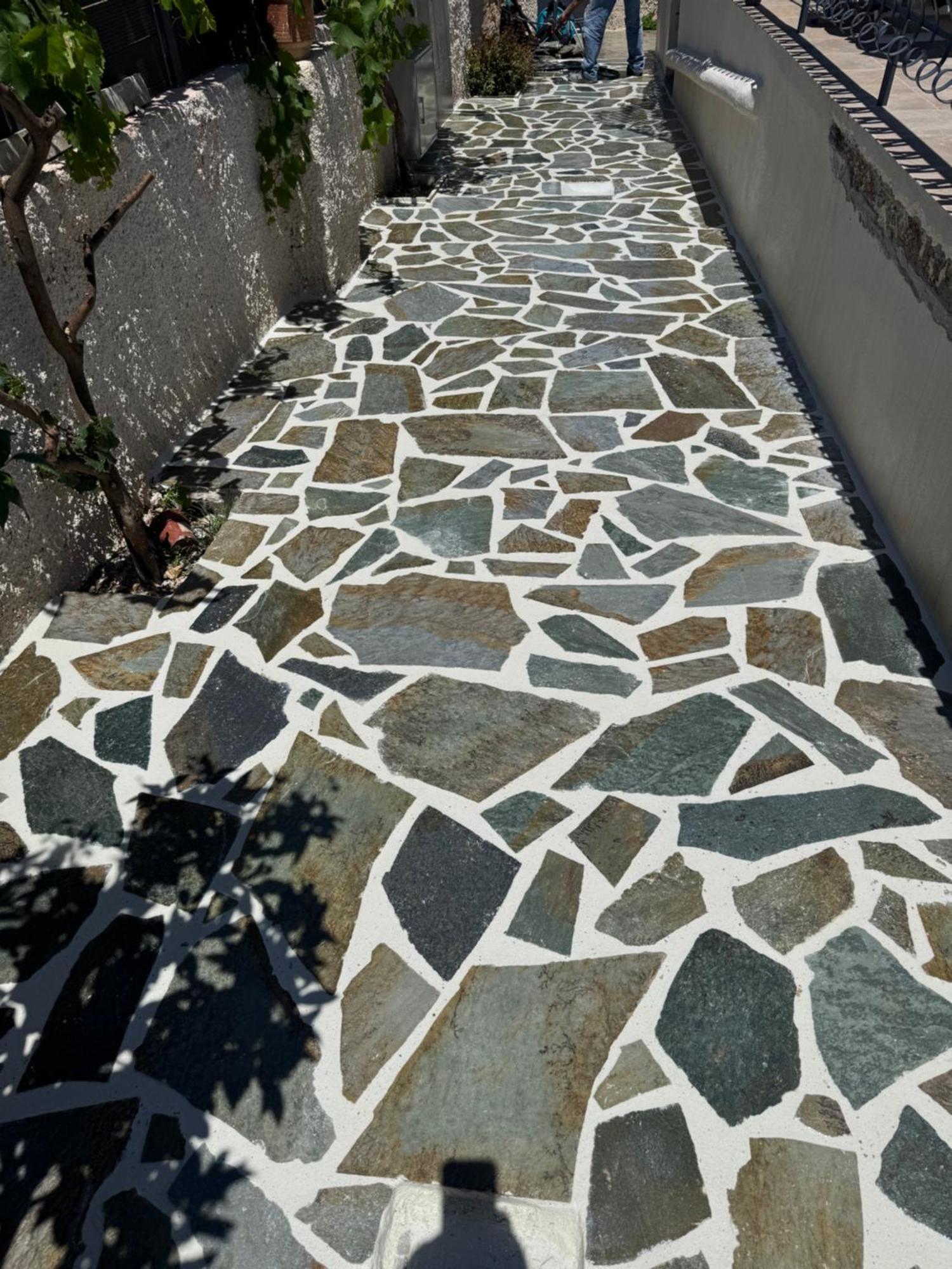 Secret Garden Airport-Beach Villas 300M From Famous Davis Beach Artemida  Exterior photo